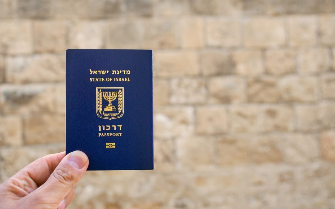 Gott führt neun Familien aus Mariupol nach Israel!